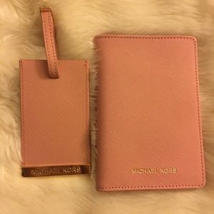 Michael Kors Travel Set